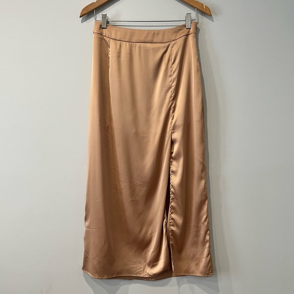 Gold Satin Slip Skirt, size L - Picture 1 of 10